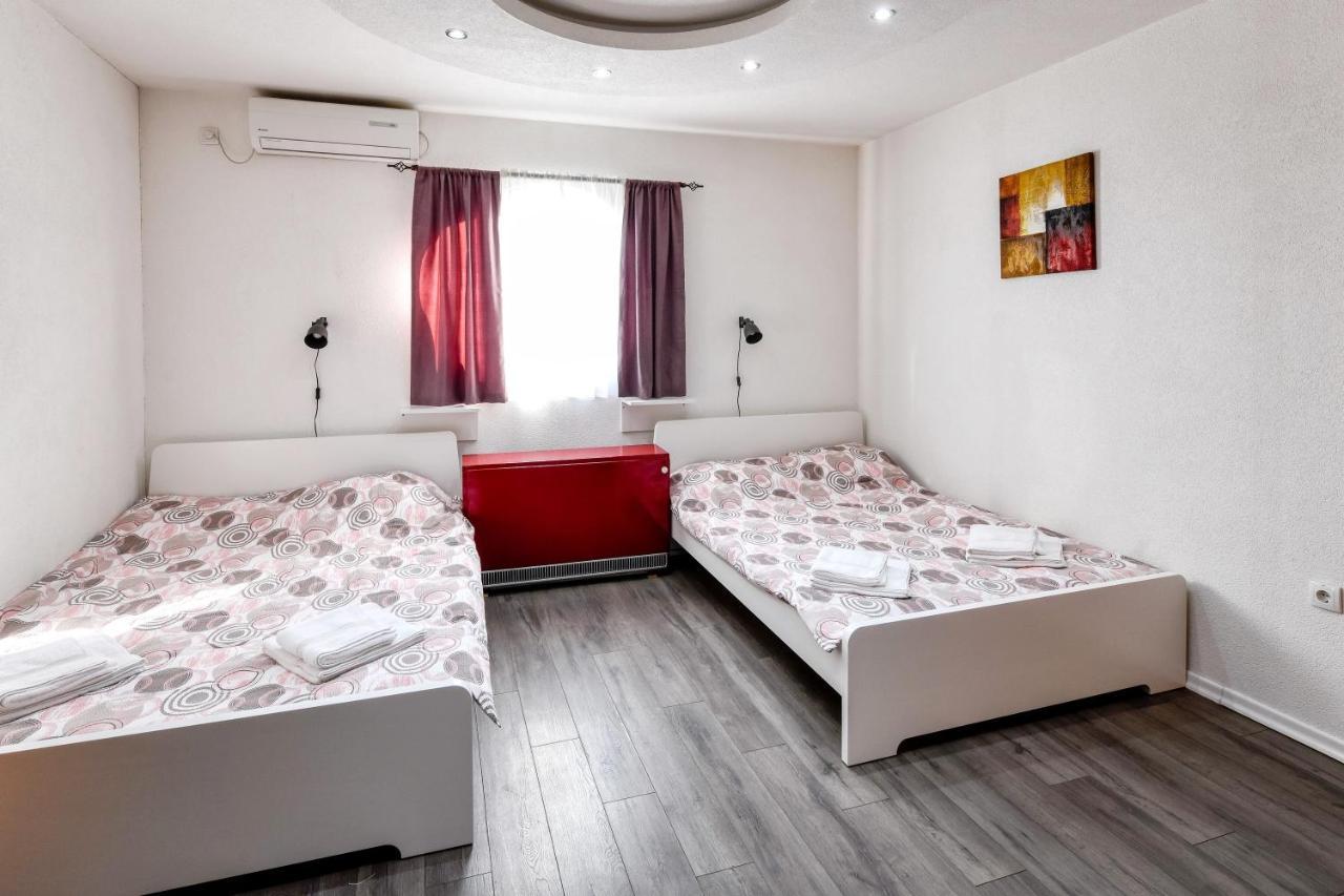 Central Monument Apartment Bojkovic Beograd Bagian luar foto