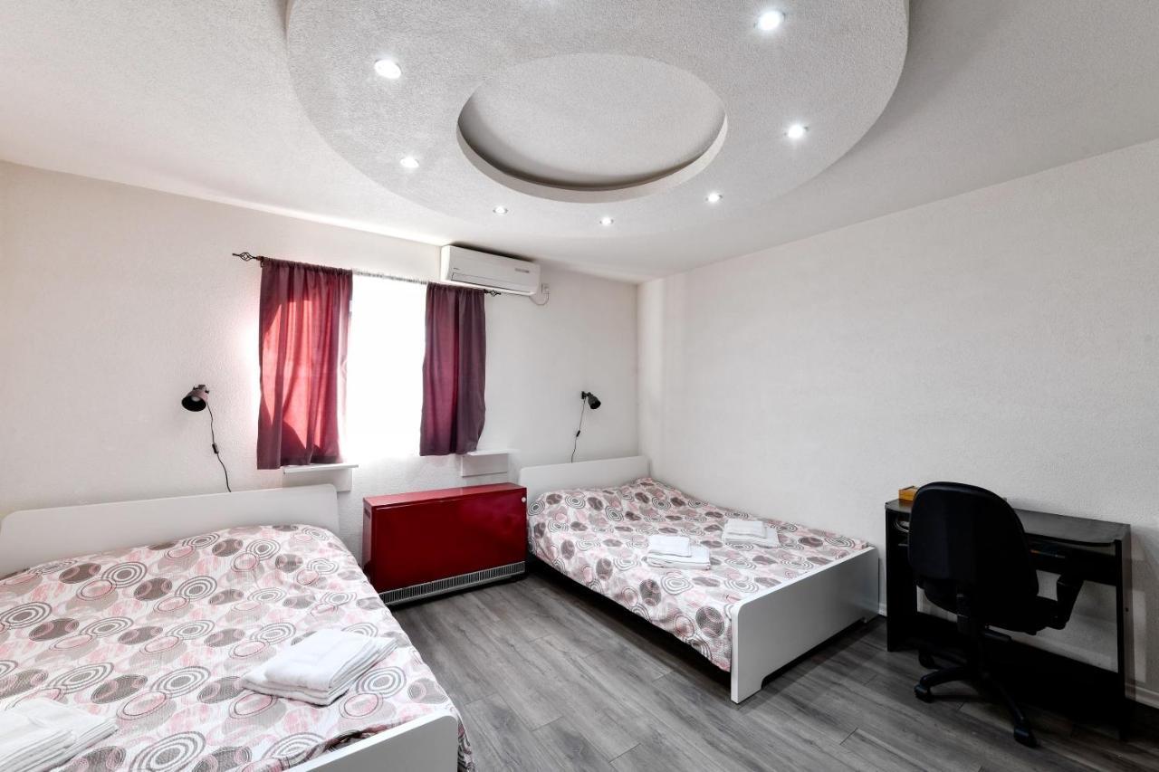 Central Monument Apartment Bojkovic Beograd Bagian luar foto